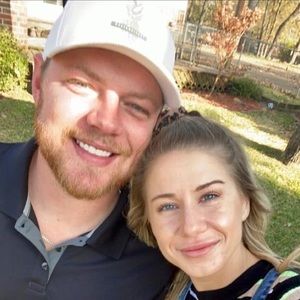 Meet your Posher, Blake